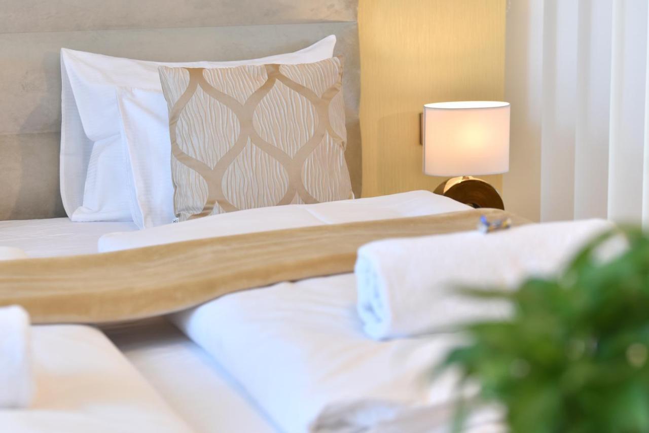 Hillside Premium Apartments Budapest Bagian luar foto